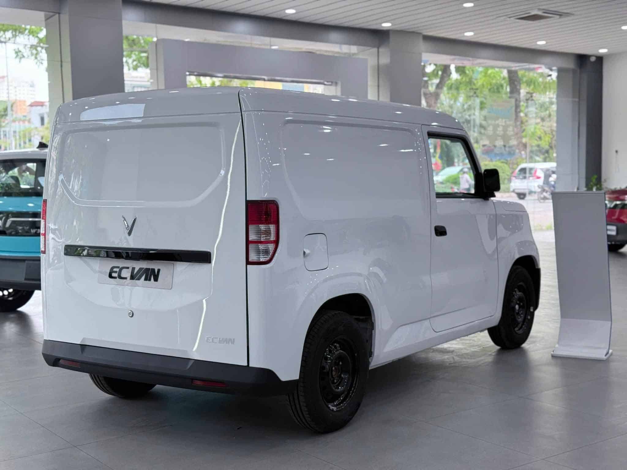 VinFast EC Van - Ảnh 4